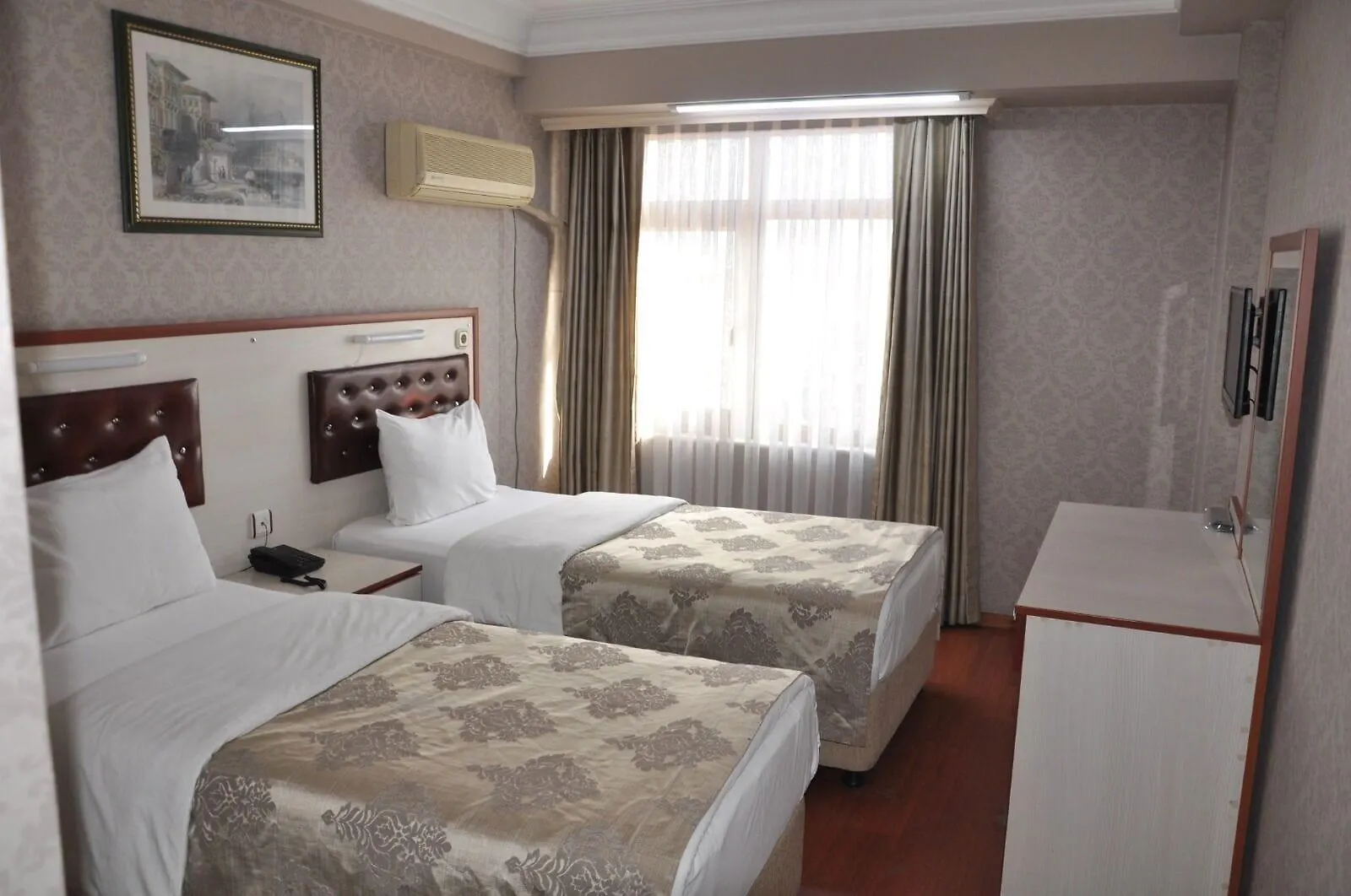 Tayhan Hotel İstanbul 3*,  Türkiye