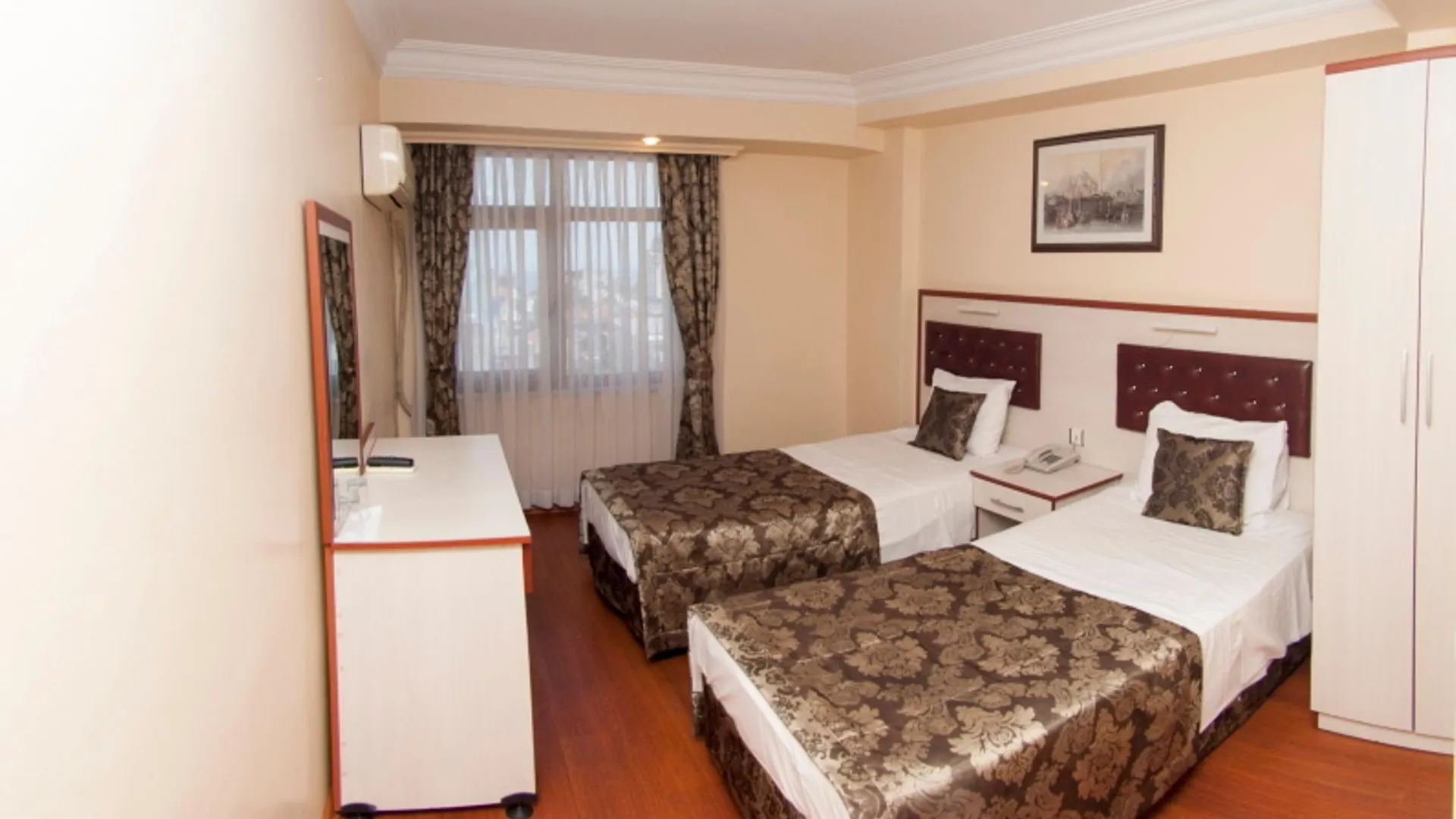 ***  Tayhan Hotel İstanbul Türkiye