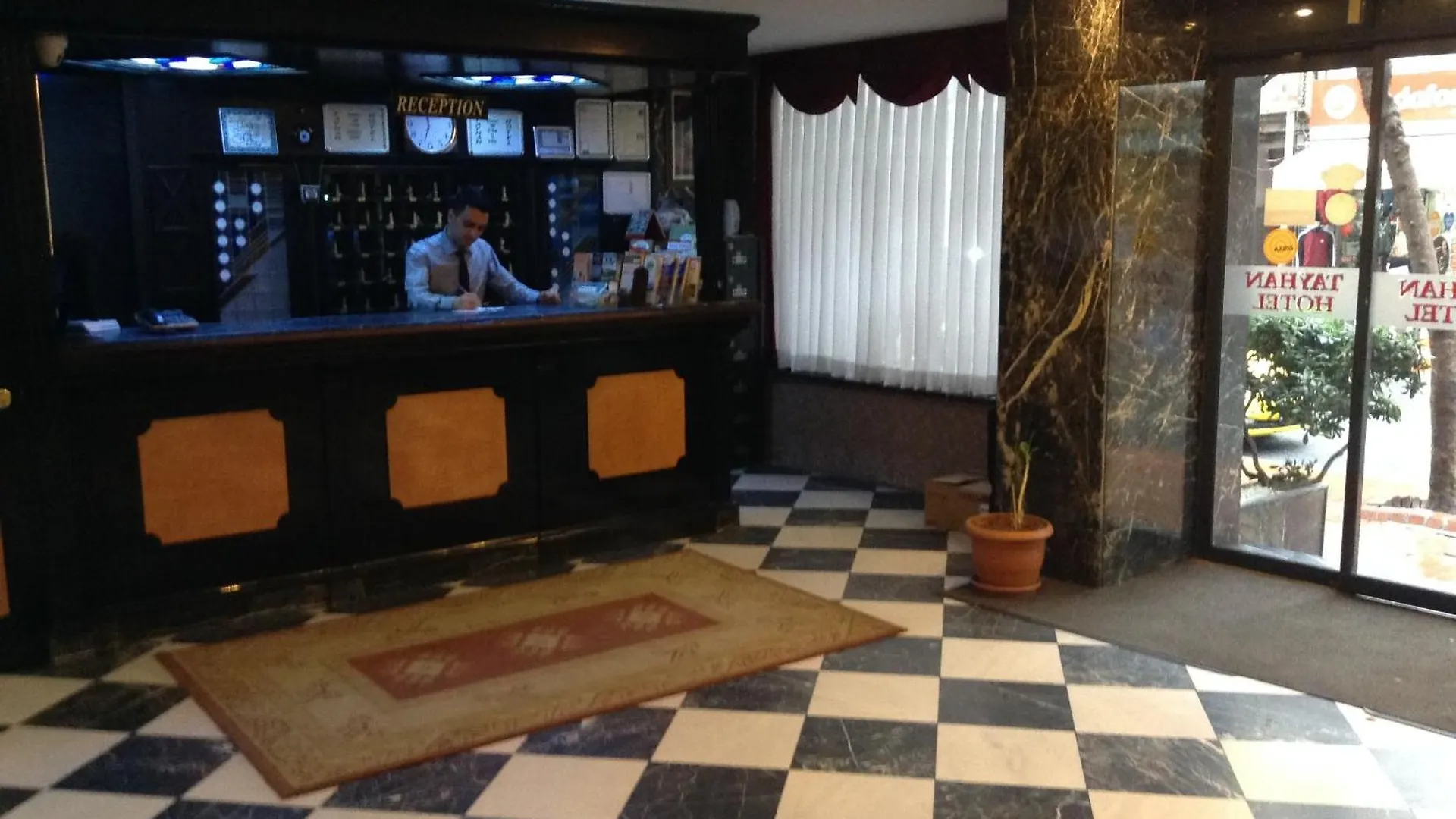 Tayhan Hotel İstanbul